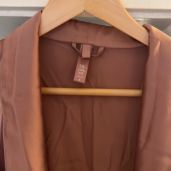 SKIMS - Long Robe (95% silk) 🎀 - Picture 11 of 11